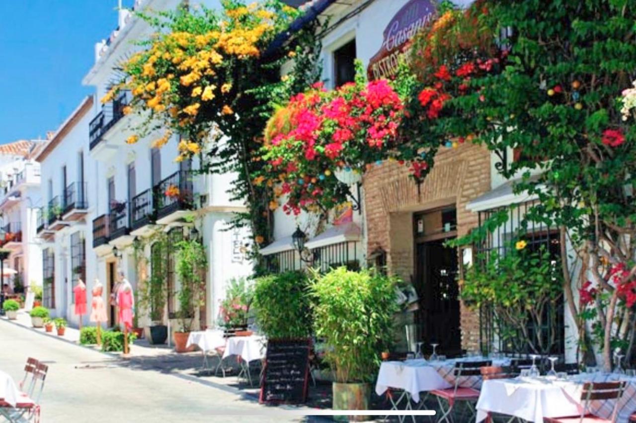 Marbella - Alicate Beachfront Apartment-9 Екстер'єр фото