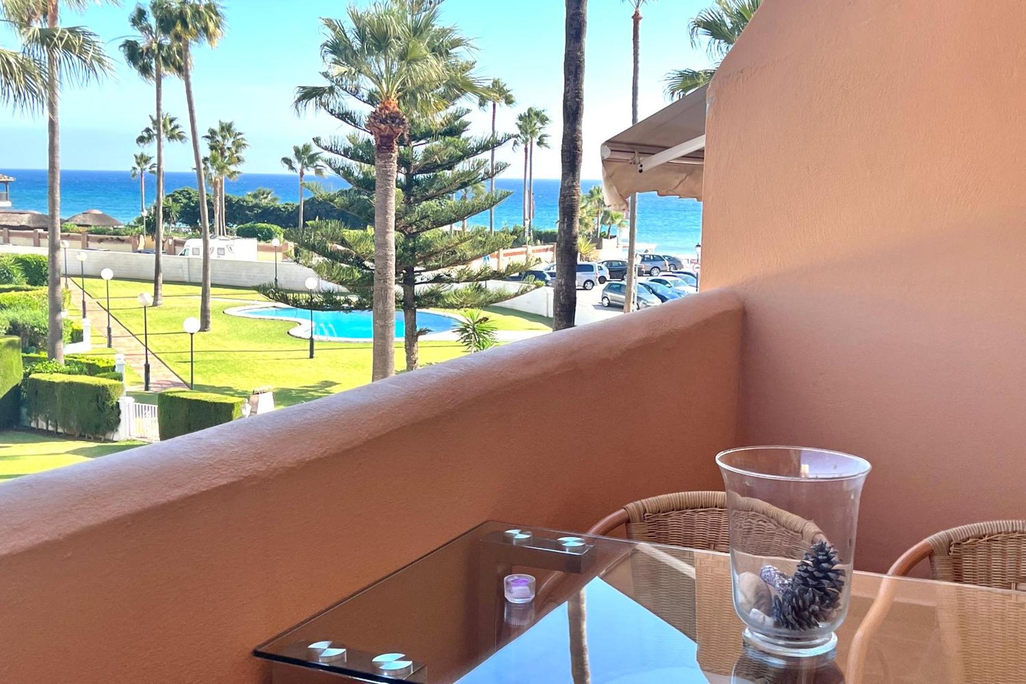 Marbella - Alicate Beachfront Apartment-9 Екстер'єр фото